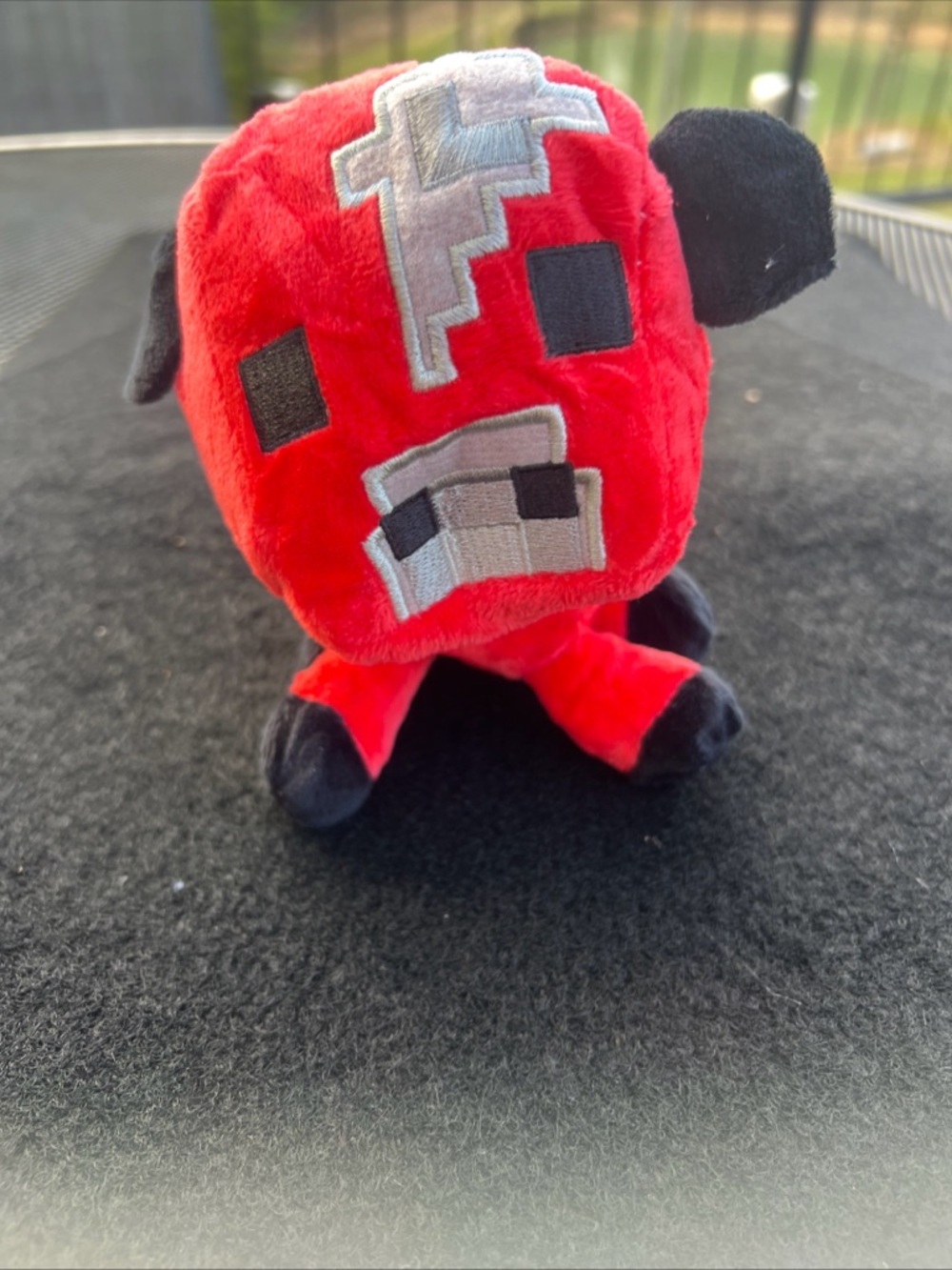 Minecraft BABY MOOSHROOM PLUSH 6" Red Cow Stuffed Animal Mojang Excellent Cond